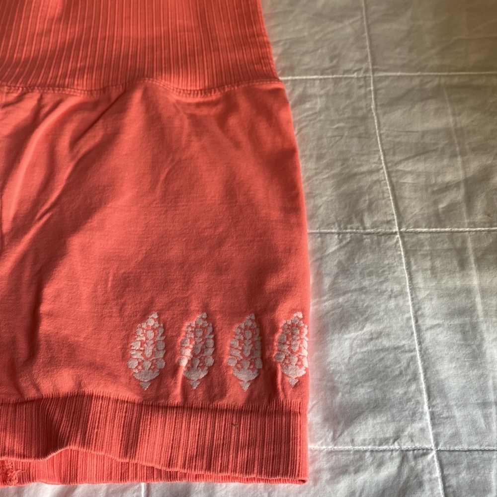 NEW🌺free people good karma running short BIG HALF WAY LOGO - Picture 17 of 17